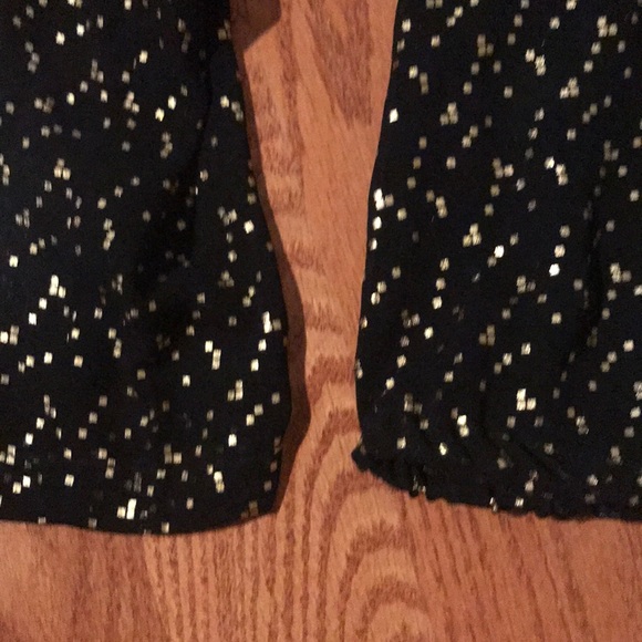 Black and gold flake deep V party blouse - Picture 4 of 5